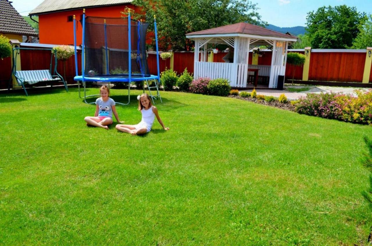 Chalupa Riviera A Apartmany Riviera - Liptov Besenova Ruzomberok Exteriör bild