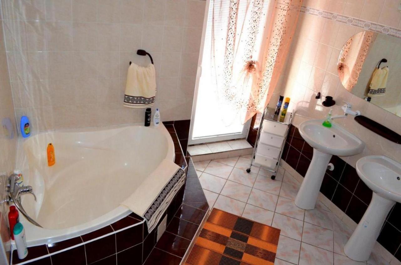 Chalupa Riviera A Apartmany Riviera - Liptov Besenova Ruzomberok Exteriör bild