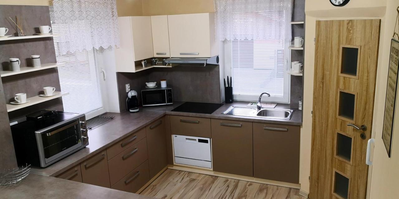 Chalupa Riviera A Apartmany Riviera - Liptov Besenova Ruzomberok Exteriör bild