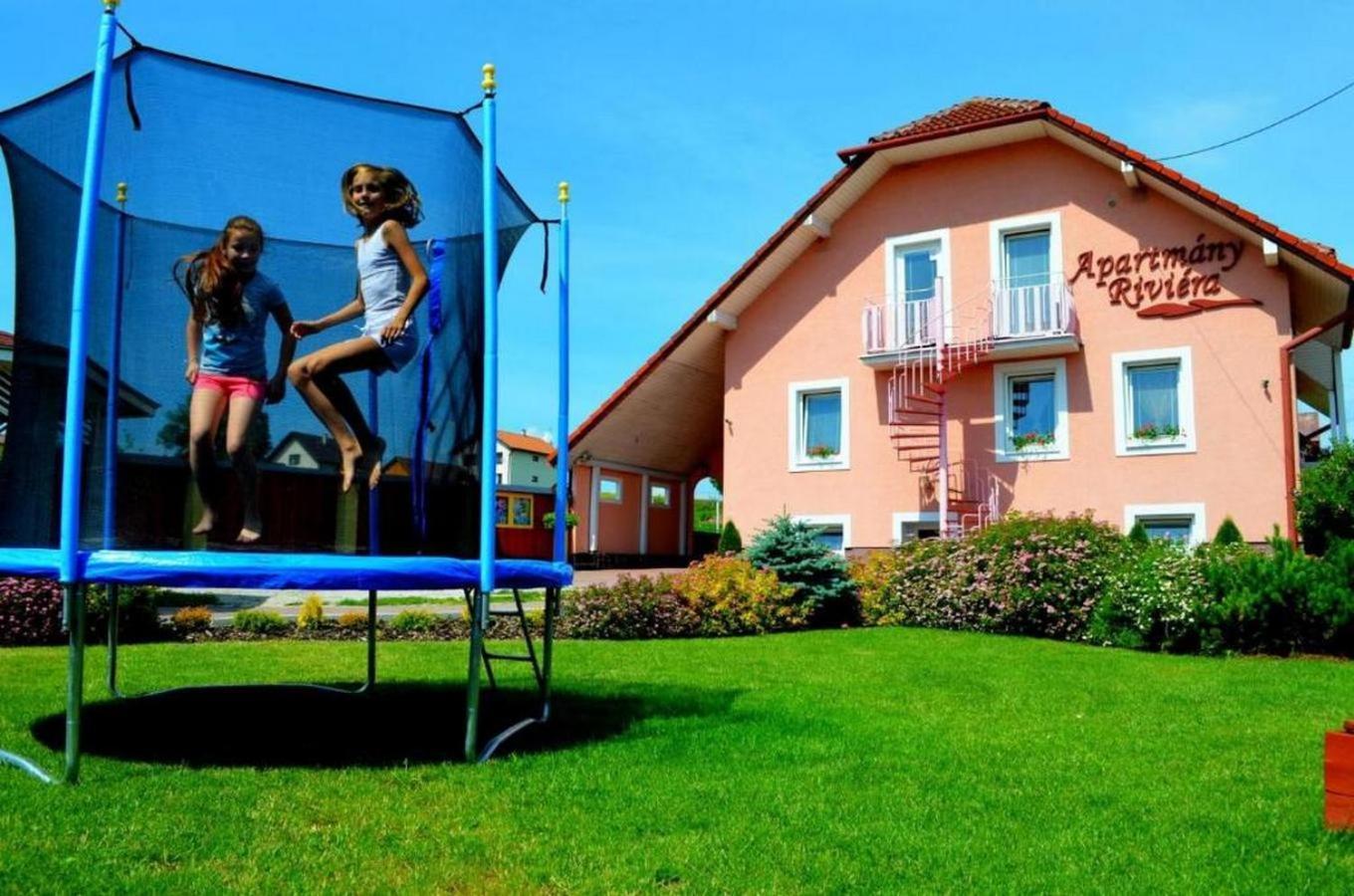 Chalupa Riviera A Apartmany Riviera - Liptov Besenova Ruzomberok Exteriör bild